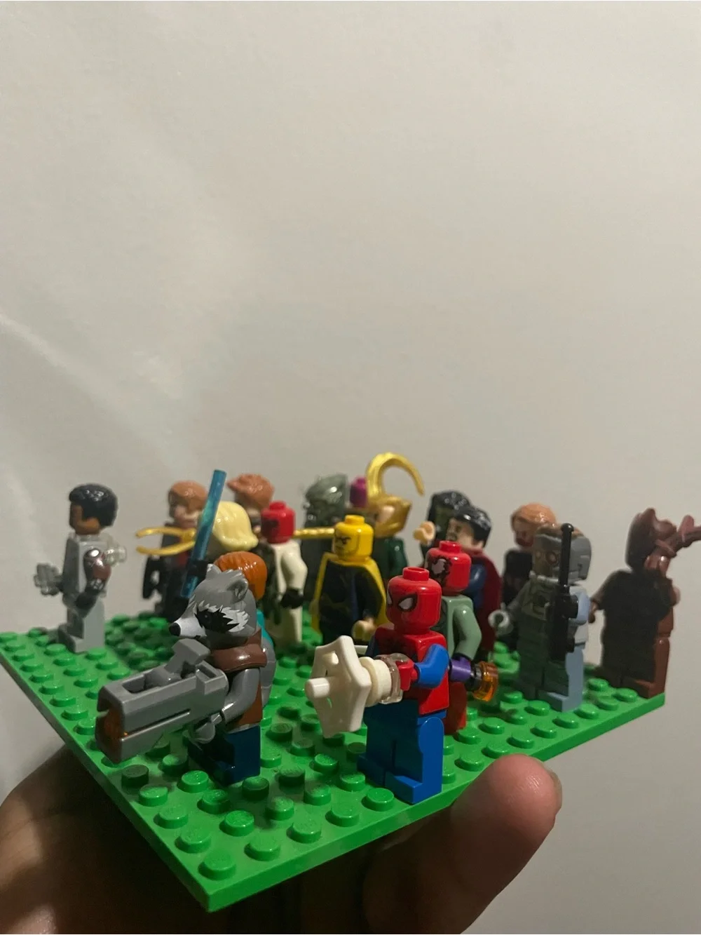 LEGO- Marvel Superhero Minifigure Bundle